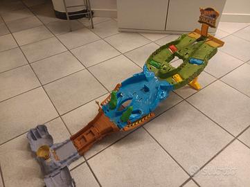 Pista Hot Wheels Monster Trucks