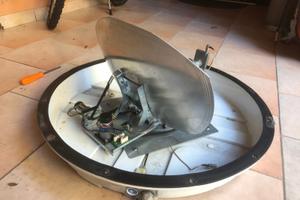 Antenna Satellitare con regolazione automatica CAM