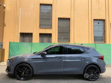 Cerchi NUOVI Cupra Leon raggio 19 cod.74821