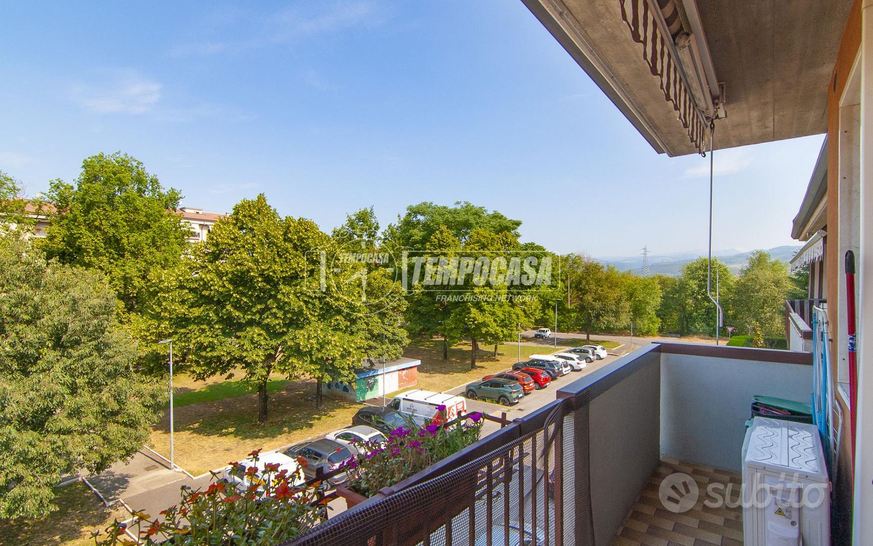 Appartamento – Verona, Villa Mattarana, Sud-Est - Vista 2