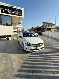 Mercedes-benz A 180 d Automatic Premium