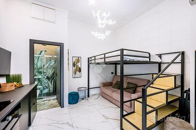 2 LOCALI A ROMA