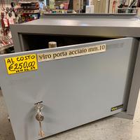 Cassaforte viro chiave cm.49/36/25 peso kg.29