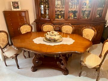 Tavolo da pranzo in legno con 6 sedie allungabile