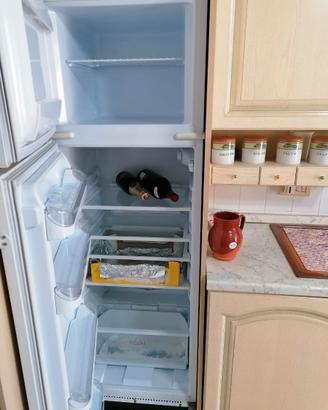 FRIGORIFERO - marca Hotpoint Ariston classe A