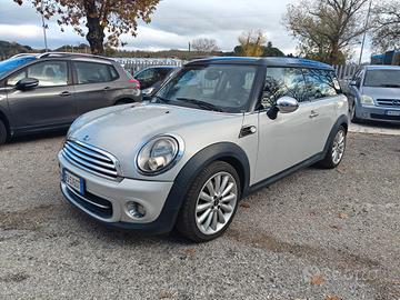 Mini Cooper D Clubman 1.6 16V 2010