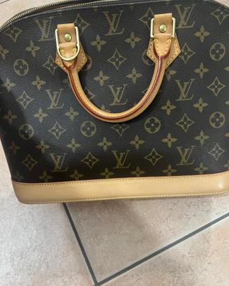 Louis Vuitton Alma