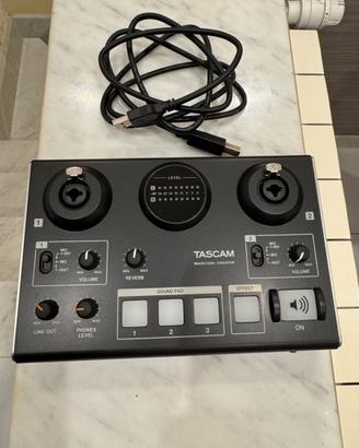 Scheda/interfaccia TASCAM MiniStudio creator US42B
