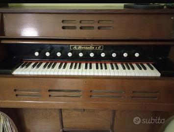 Armonium Bozzetta & C. da collezione.