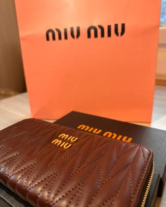 portafoglio miumiu donna