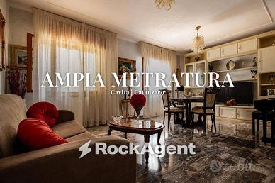 Appartamento di 151 m² con 5 locali a Catanzaro