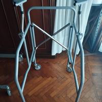 Deambulatore ascellare