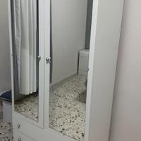 Armadietto a due ante