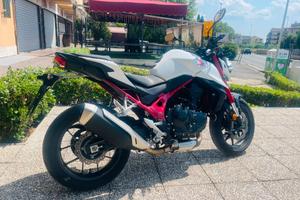 HONDA Hornet 750 TUTTO INCLUSO ANCHE PASSAGGIO!