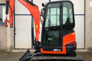 Miniescavatore Kubota U27-4