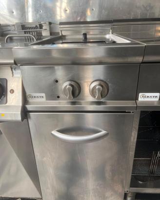 2 bollitori elettrici linea 90 marca Casta
