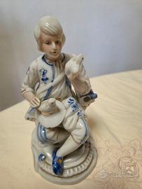 Statuetta porcellana