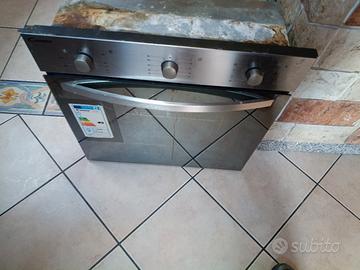 forno elettrico da incasso Candy 