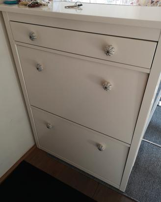 Scarpiera IKEA.