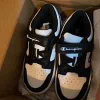 Scarpe bambino Champion numero 31