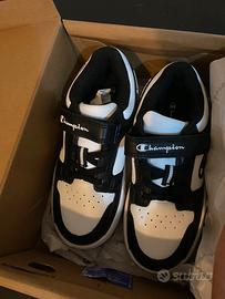 Scarpe bambino Champion numero 31