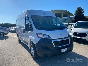 PEUGEOT Boxer 330 2.2 BlueHDi 140 S&S PM-TM Furg