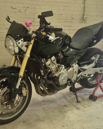 honda hornet 600 2005  gomme nuove