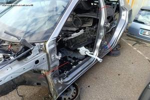 Alfa romeo giulietta scocca per taglio lamiera