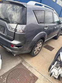 Mitsubishi outlander anno 2007