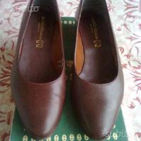 Scarpe in vera pelle nuove Morbide e comode