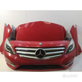 Mercedes B W246 Cintura Cofano Paraurti Ant 15395