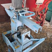 spaccalegna a cardano