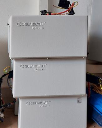 3 batterie solarwatt fotovoltaico