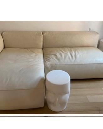 Divano artigianale in pelle bianco ghiaccio