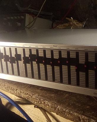 Equalizzatore Grafico Toshiba EQ-E30
