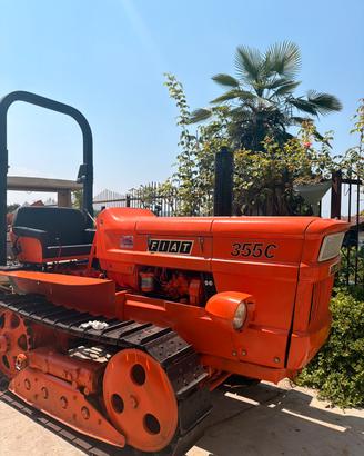 Trattore agricolo