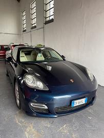 Porsche Panamera Turbo
