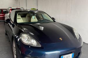 Porsche Panamera Turbo