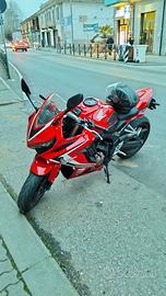 Cbr 650 r