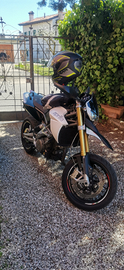 Moto Aprilia Dorsoduro