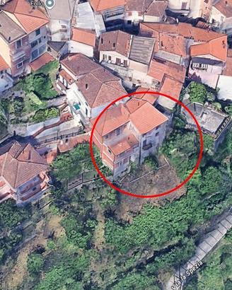 Immobile in asta di 85 m² con 3 locali a Follo