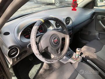 SEAT IBIZA 1.4 BENZINA 2008