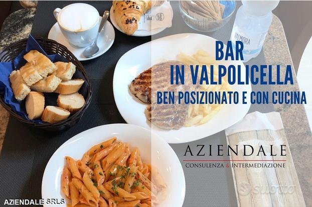 Bar posizionato con cucina in valpolicella