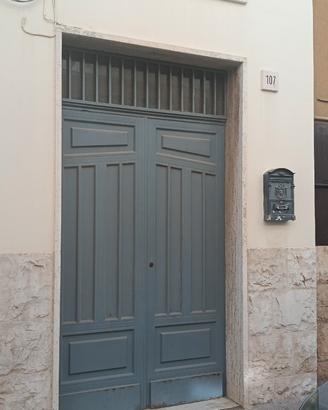 Deposito 30mq in zona centralissima - ideale per a