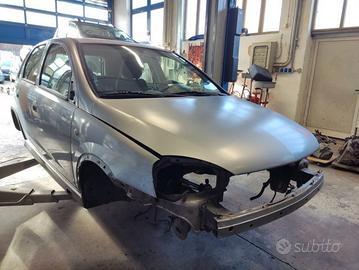 Ricambi OPEL CORSA C 998cc benzina del 2006