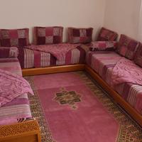 Salotto classico Arabo in tinta rosa