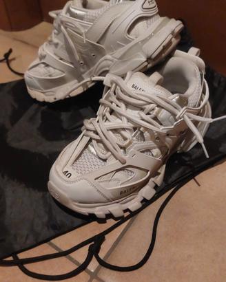 Balenciaga Track