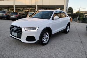 Audi Q3 S - LINE