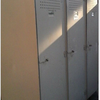 armadio uso spogliatoio vari tipi