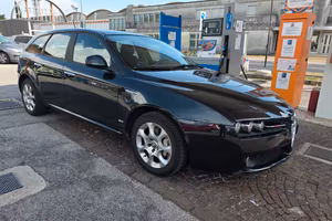 Alfa Romeo 159 1.9 JTDm Sportwagon con 223.000km